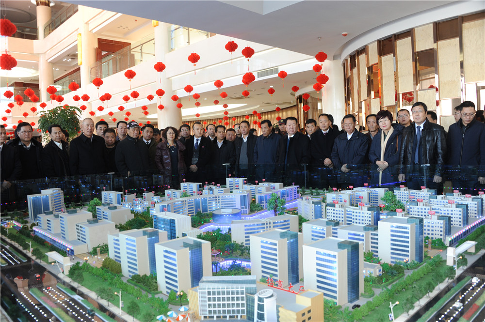 省工商联十一届五次执委会代表考察pg电子官方集团在新区pg电子官方电梯等项目